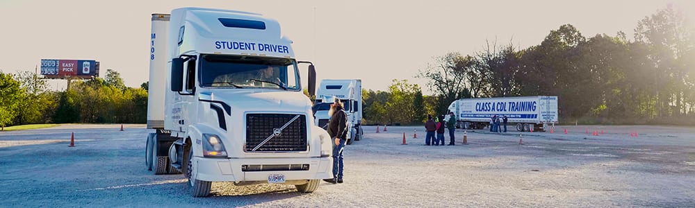 4-Reasons-to-Consider-Truck-Driving-in-2018-1000-300