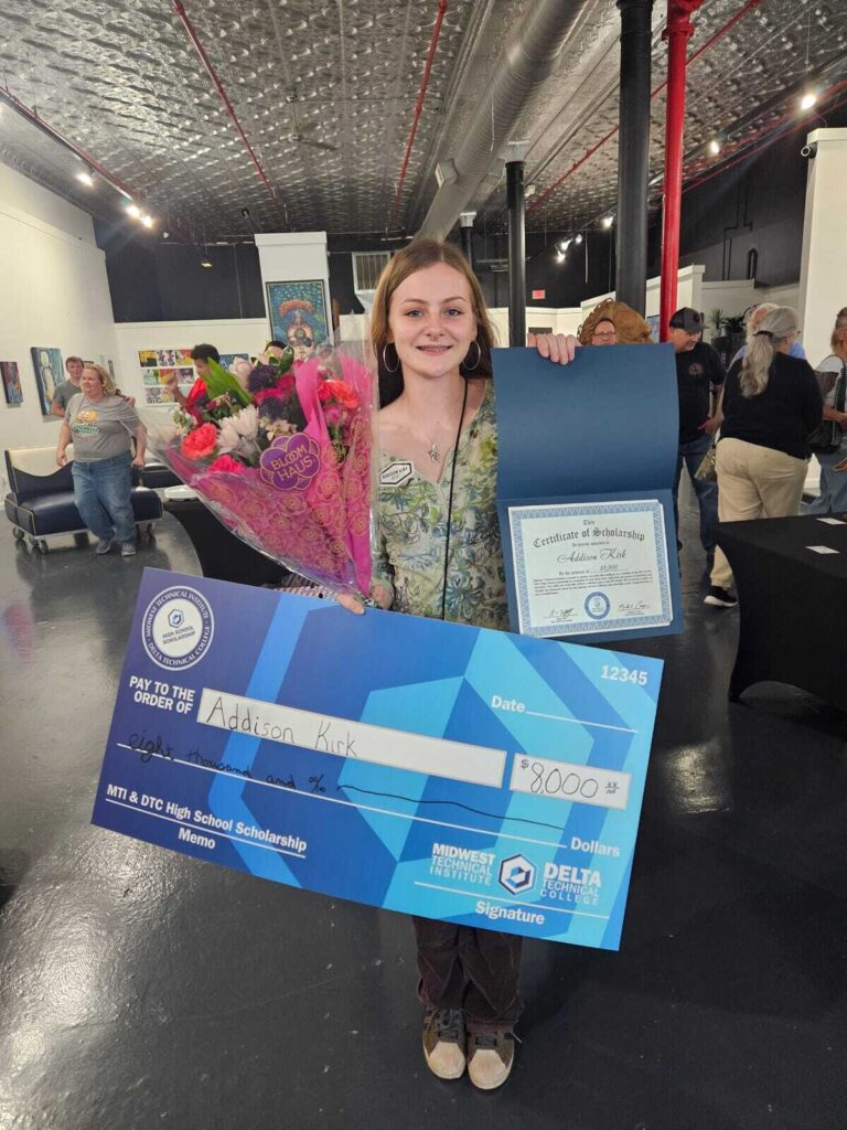 Addison-Scholarship-Winner