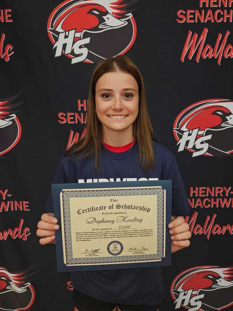 Daphney-Scholarship-Winner